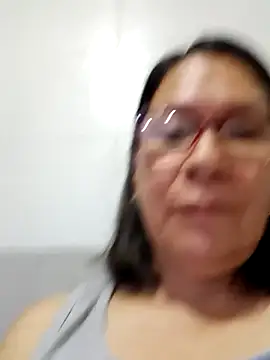 Snapshot of victoria_wayne chatting on 20, 10, 2025 victoria wayne online show from 20, 10, 2025