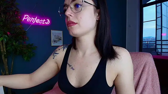 Perfect Moans online show from 13, 4, 2026