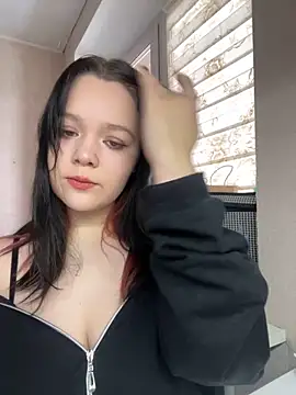 Viella Rosewood online show from 17, 3, 2025