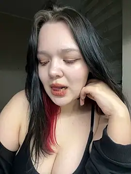 Viella Rosewood online show from 17, 3, 2025