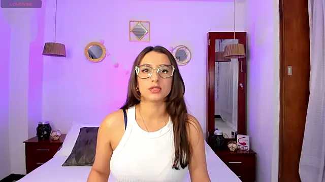 Azahara Chary online show from 18, 3, 2025