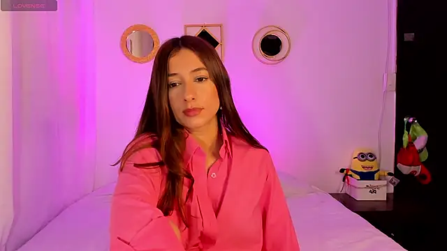 Azahara Chary online show from 1, 6, 2026