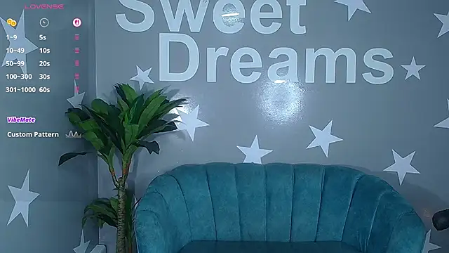 Snapshot of emma_wockll_t chatting on 20, 11, 2025 emma wockll t online show from 20, 11, 2025