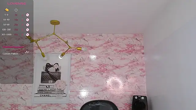 Snapshot of emma_wockll_t chatting on 27, 11, 2025 emma wockll t online show from 27, 11, 2025