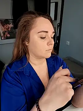 Juicy PeachLux online show from 19, 3, 2026