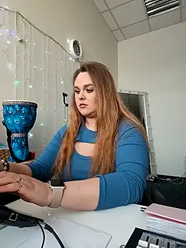 Snapshot of Juicy_PeachLux chatting on 12, 2, 2026 Juicy PeachLux online show from 12, 2, 2026