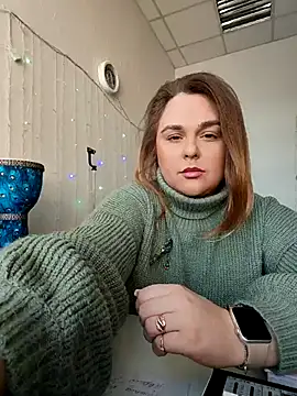 Snapshot of Juicy_PeachLux chatting on 11, 2, 2026 Juicy PeachLux online show from 11, 2, 2026