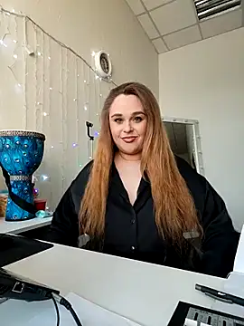 Snapshot of Juicy_PeachLux chatting on 18, 2, 2026 Juicy PeachLux online show from 18, 2, 2026