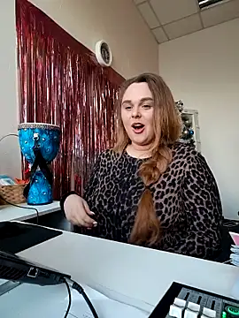 Snapshot of Juicy_PeachLux chatting on 5, 12, 2025 Juicy PeachLux online show from 5, 12, 2025