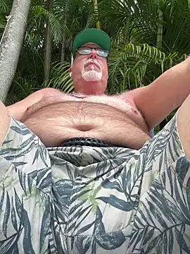 superbearboss online show from 20, 5, 2026