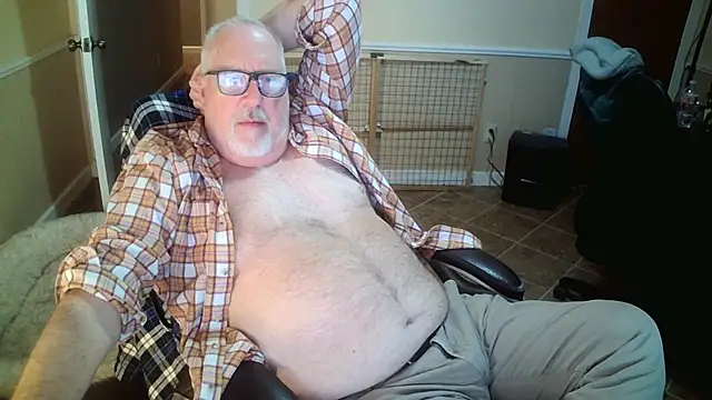 superbearboss online show from 1, 11, 2025