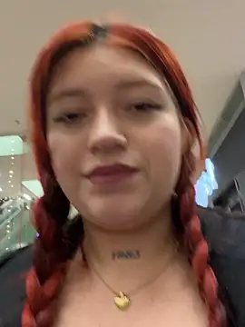 Karina Leon online show from 12, 1, 2026