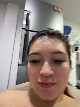 Snapshot of Karina_Leon chatting on 7, 6, 2026 Karina Leon online show from 7, 6, 2026