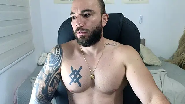 Snapshot of Isaac_Carter chatting on 10, 1, 2026 Isaac Carter online show from 10, 1, 2026