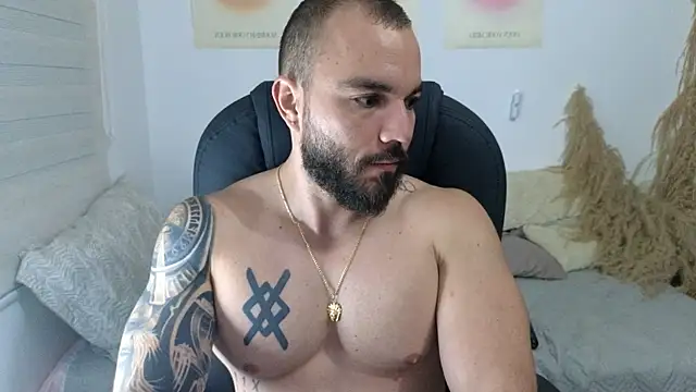 Snapshot of Isaac_Carter chatting on 22, 12, 2025 Isaac Carter online show from 22, 12, 2025