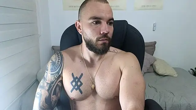 Isaac Carter online show from 15, 10, 2025