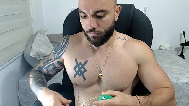 Isaac Carter online show from 15, 4, 2026