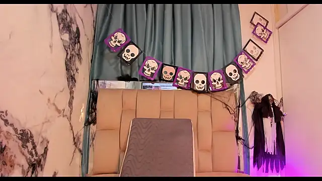 AvaX 777 online show from 4, 11, 2025