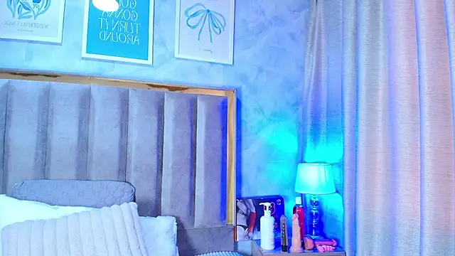 Snapshot of AvaX_777 chatting on 26, 6, 2026 AvaX 777 online show from 26, 6, 2026