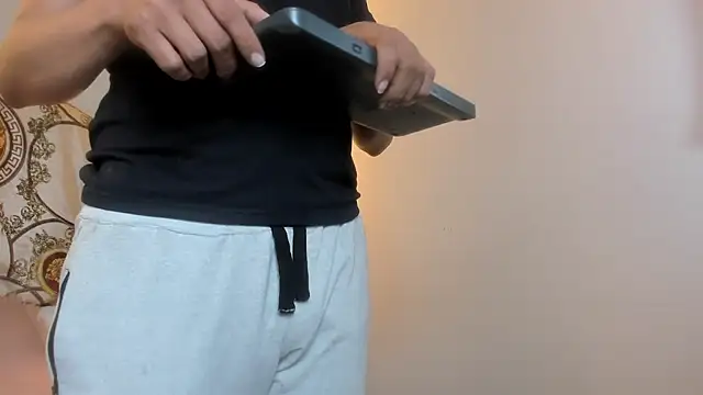 Alexa Bravva online show from 3, 4, 2026