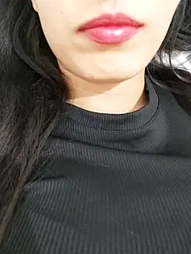 saraaxx1 online show from 11, 11, 2025