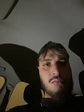 Snapshot of Bello98sud chatting on 24, 9, 2025 Bello98sud online show from 24, 9, 2025