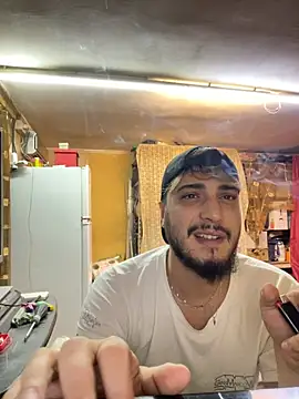 Snapshot of Bello98sud chatting on 25, 10, 2025 Bello98sud online show from 25, 10, 2025