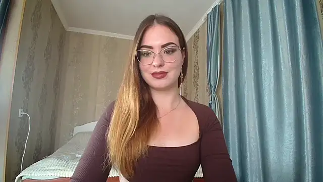 Leila Kissyu online show from 14, 9, 2025