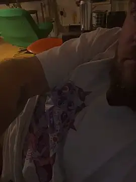 xmasterduck online show from 5, 3, 2025