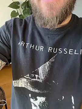 xmasterduck online show from 6, 3, 2025