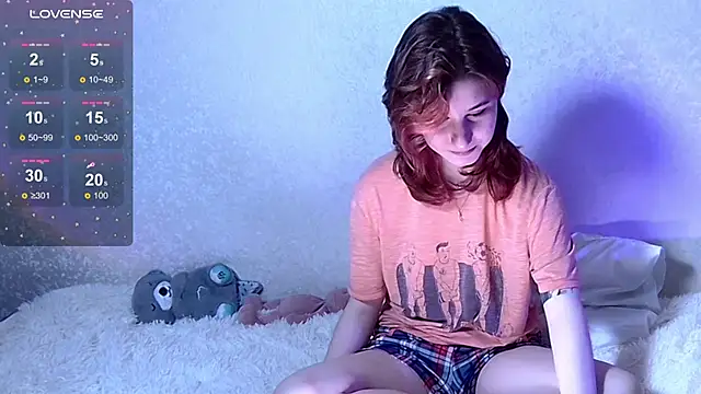 Snapshot of Cute_Cate404 chatting on 14, 3, 2025 Cute Cate404 online show from 14, 3, 2025