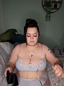 Saucy-Serenity online show from 20, 2, 2026