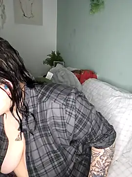 Saucy-Serenity online show from 23, 3, 2026