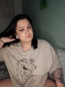 Saucy-Serenity online show from 29, 4, 2026
