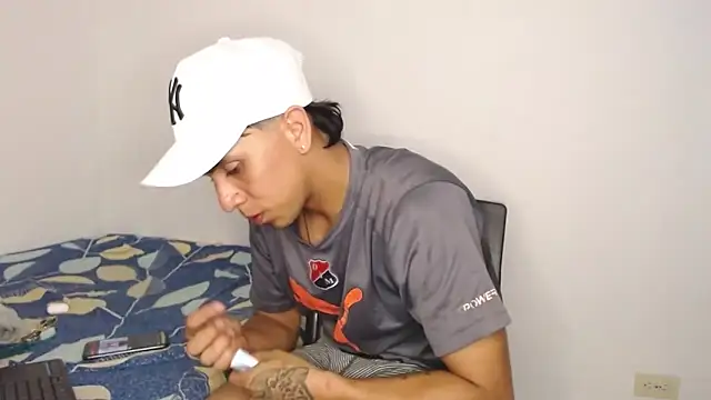 Monkey uchiha777 online show from 20, 11, 2025