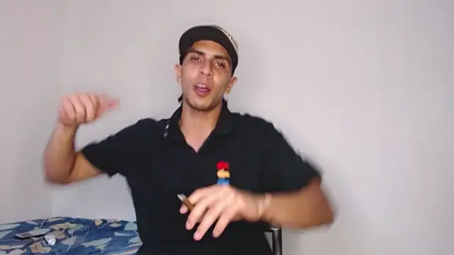 Monkey uchiha777 online show from 18, 12, 2025