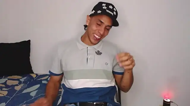 Monkey uchiha777 online show from 18, 11, 2025