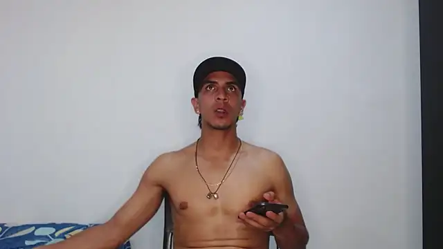 Monkey uchiha777 online show from 3, 11, 2025