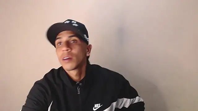 Monkey uchiha777 online show from 7, 10, 2025