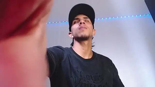 Monkey uchiha777 online show from 14, 1, 2026