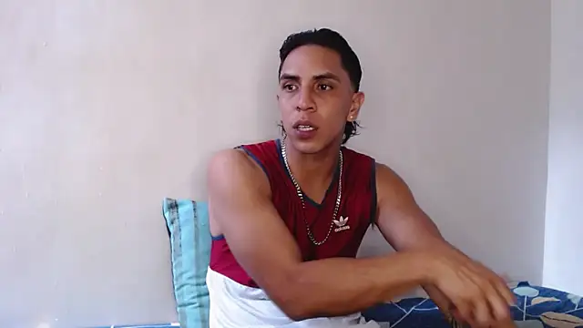 Monkey uchiha777 online show from 28, 3, 2026