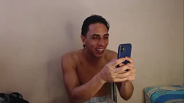 Monkey uchiha777 online show from 25, 9, 2025