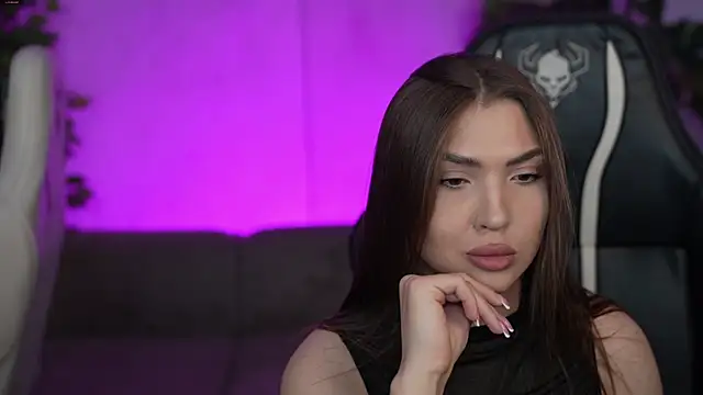 Billie054 online show from 10, 10, 2025