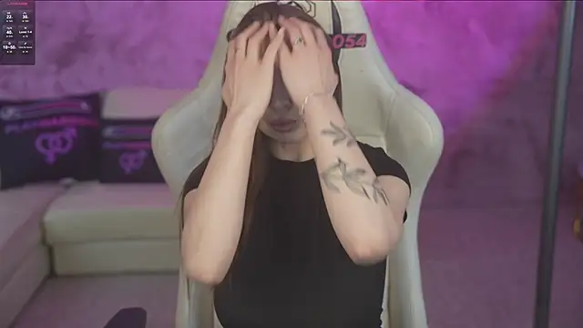 Billie054 online show from 28, 2, 2026