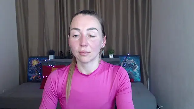 Kiss julli88I online show from 8, 3, 2025