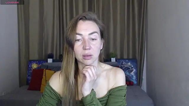 Kiss julli88I online show from 16, 3, 2025