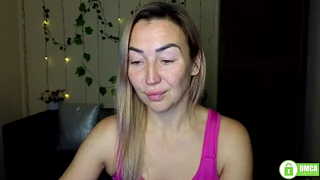 Kiss julli88I online show from 27, 11, 2025