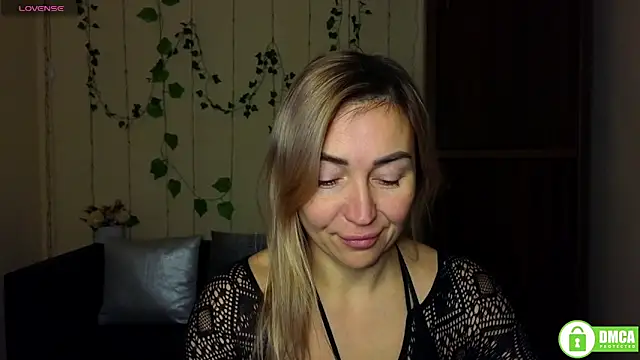 Kiss julli88I online show from 9, 1, 2026