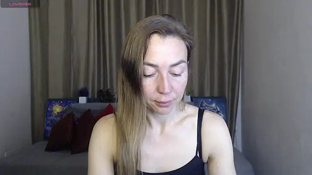 Kiss julli88I online show from 17, 3, 2025