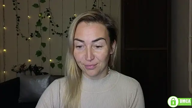 Kiss julli88I online show from 10, 11, 2025